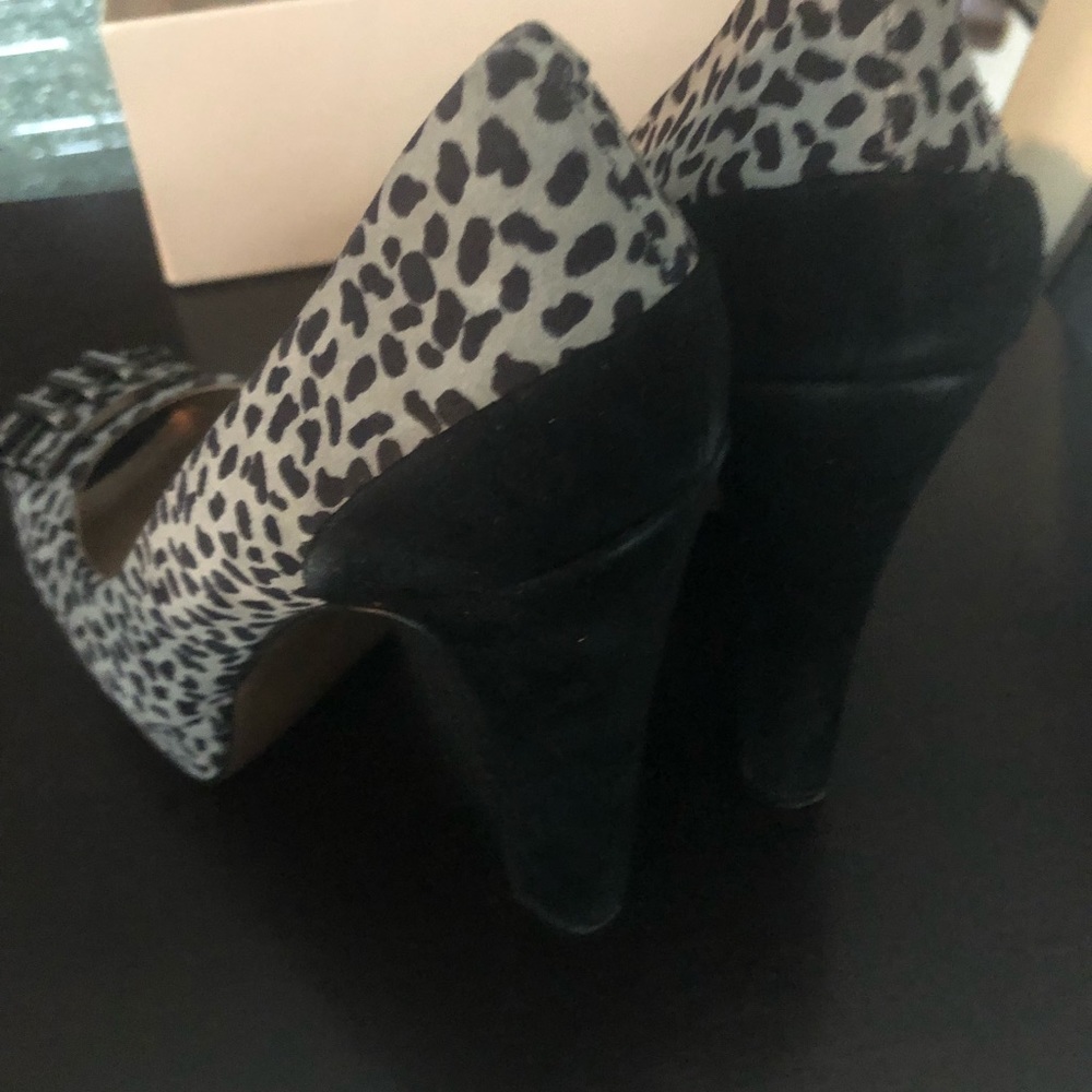 Heels - Picture 2 of 2